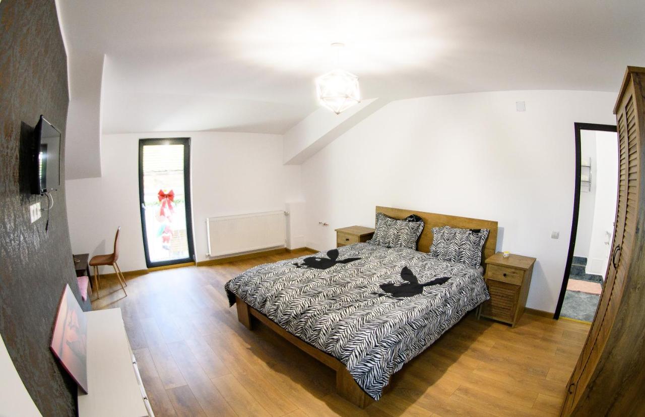 Ayana Central House Oradea Εξωτερικό φωτογραφία